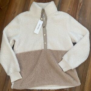 Calvin‎ Klein Teddy sweatshirt NWT